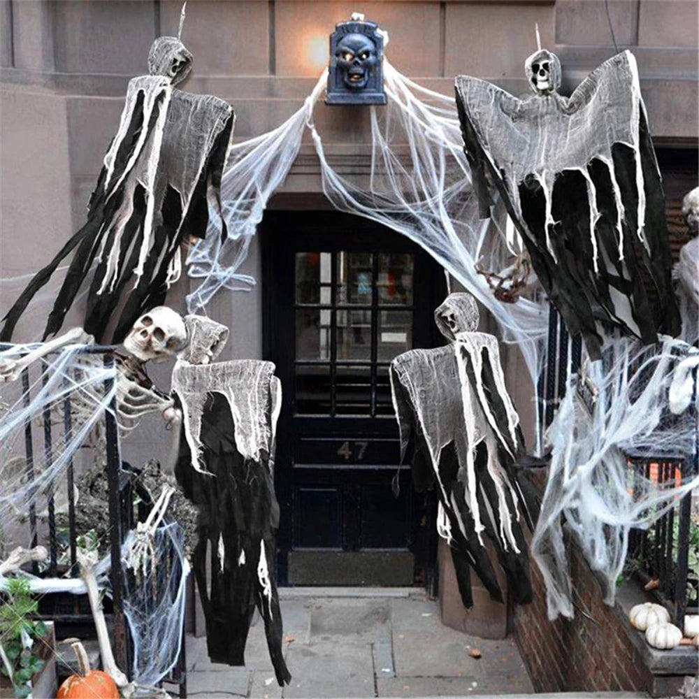 Hanging Horror Skull Halloween Decoration, Haunted House Party Prop for Indoor and Outdoor
