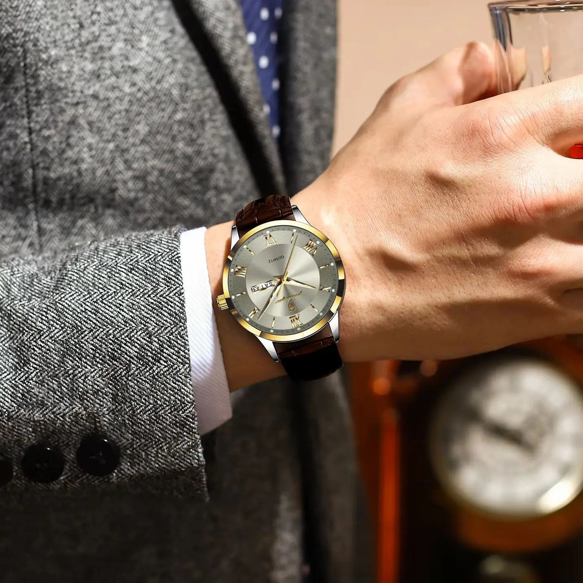 POEDAGAR Men's Leather Quartz Watch