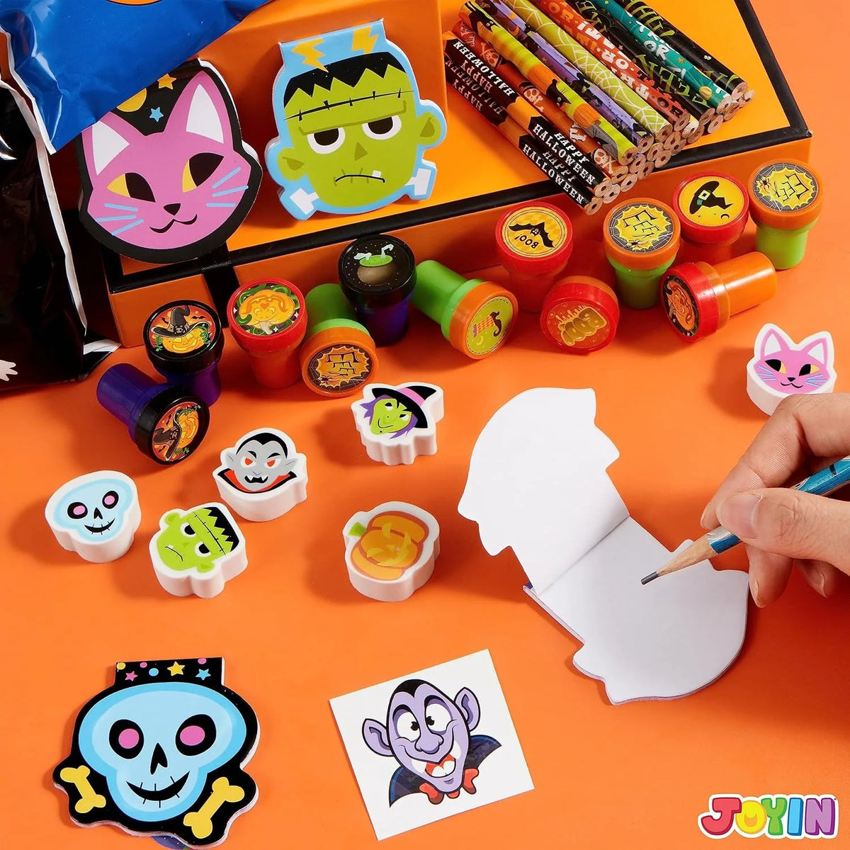Halloween Party Favor Stationery Set, 168 Pcs for Trick or Treat Bags