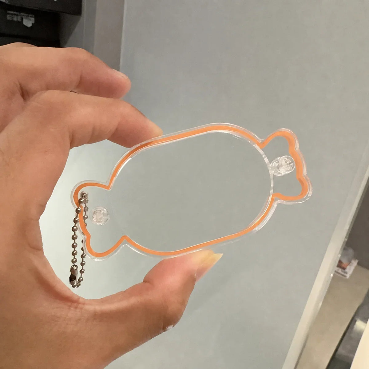 Candy Shape Acrylic Shaker Keychain Clear DIY Charm Pendant with Colored Edge Gift for Bag Keychain Jewelry Making