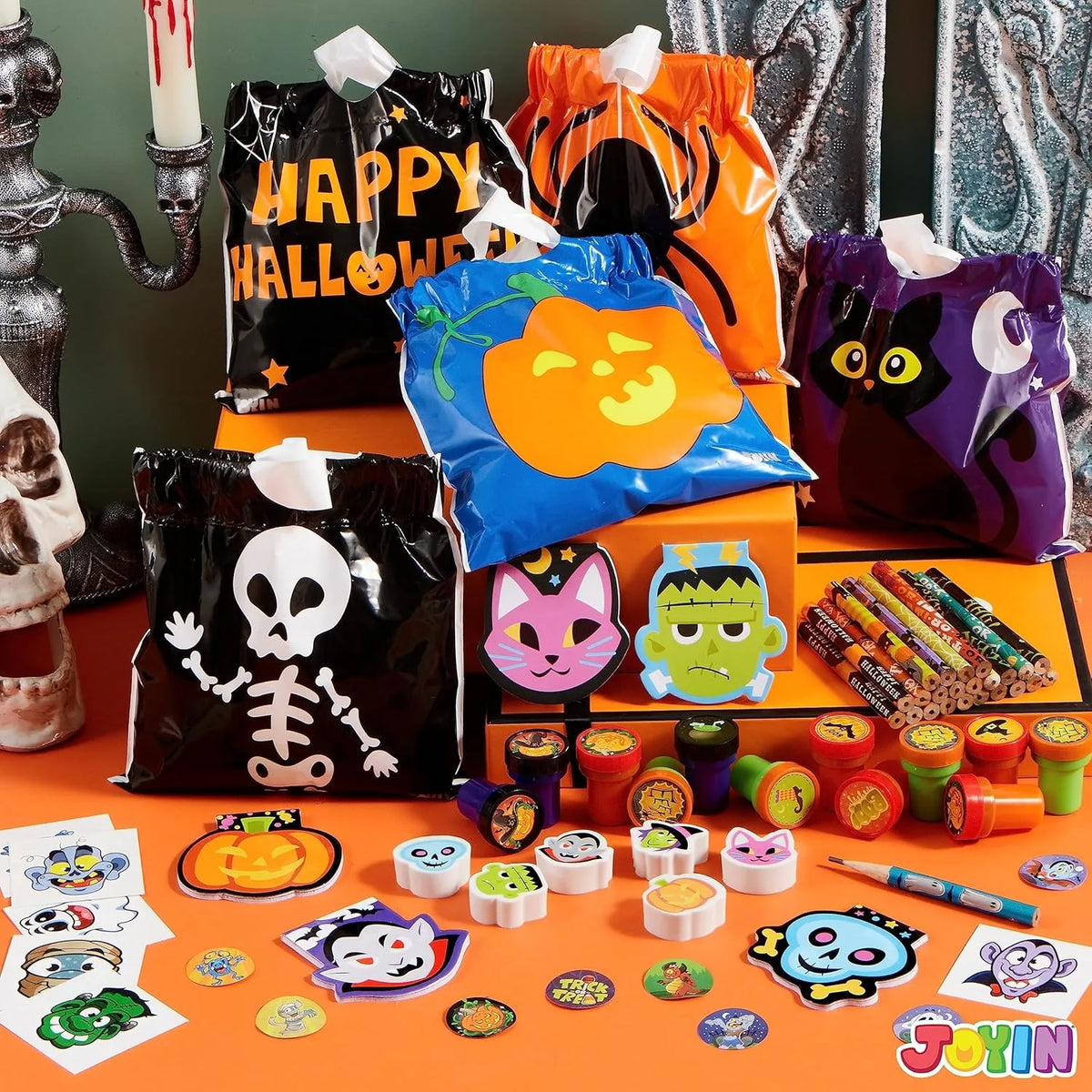 Halloween Party Favor Stationery Set, 168 Pcs for Trick or Treat Bags