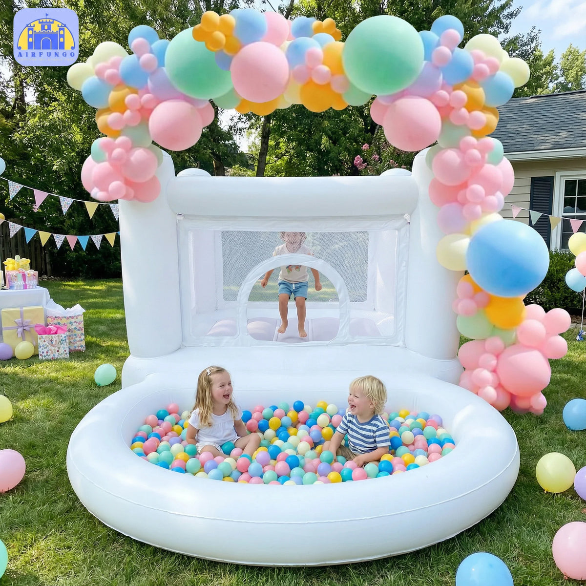 White Bounce House with Pump Kids Ball Pit Bounce House for Kids 3-6 Birthday Indoor or Outdoor Playhouse Customization/Halloween Decorations