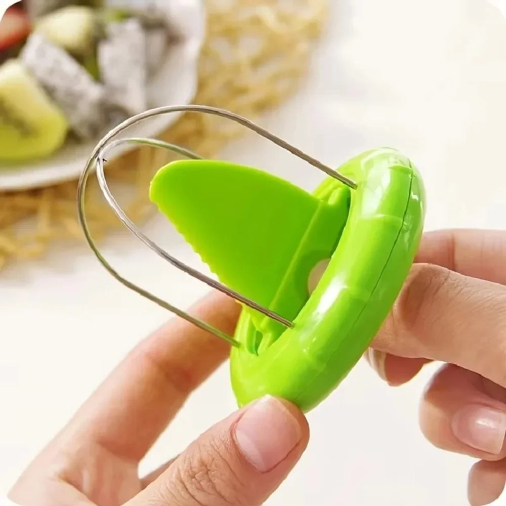 Kiwi Cutter Peeler and Slicer, Multifunctional Stainless Steel Fruit Scooper