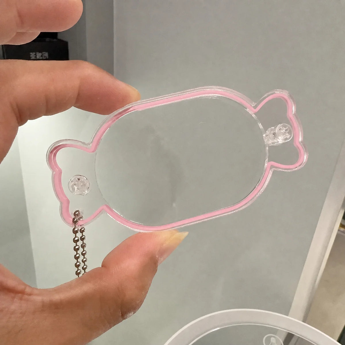 Candy Shape Acrylic Shaker Keychain Clear DIY Charm Pendant with Colored Edge Gift for Bag Keychain Jewelry Making