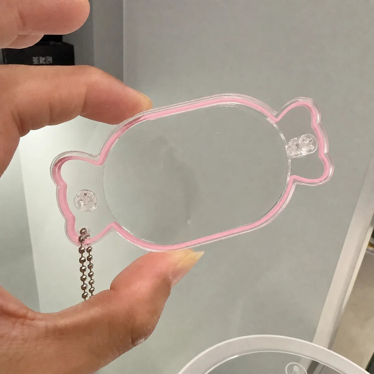 Candy Shape Acrylic Shaker Keychain Clear DIY Charm Pendant with Colored Edge Gift for Bag Keychain Jewelry Making