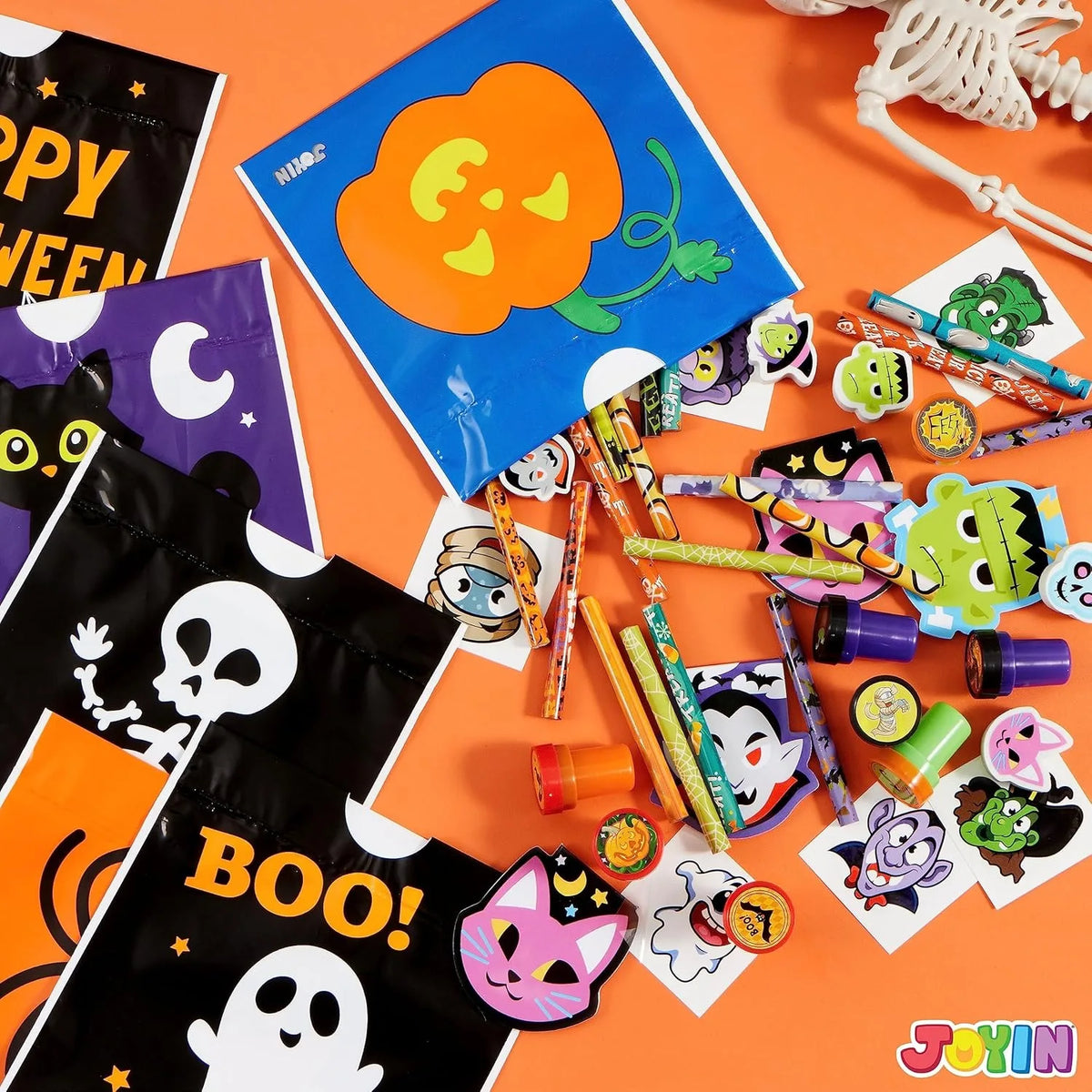 Halloween Party Favor Stationery Set, 168 Pcs for Trick or Treat Bags
