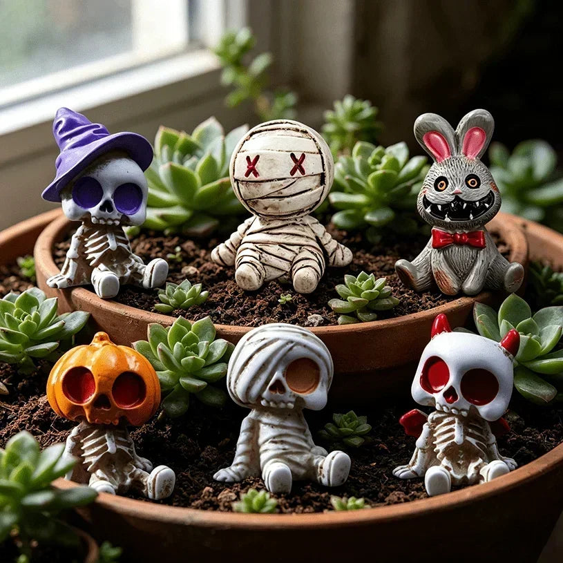 6-Piece Halloween Miniature Resin Figurines, Skeleton and Mummy Statues for Decor