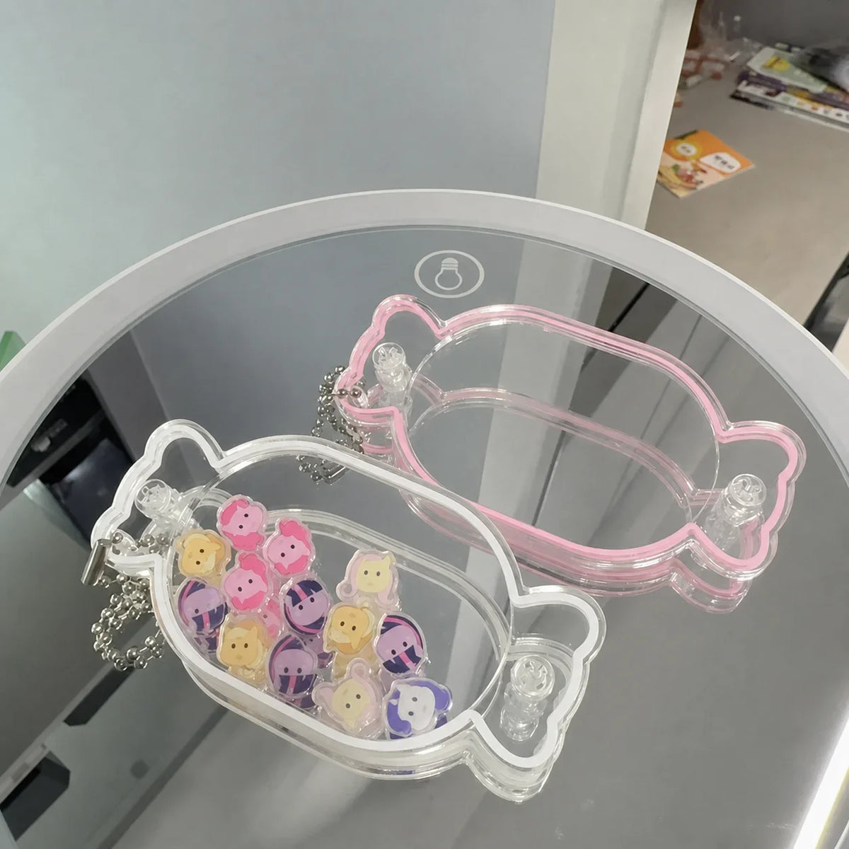 Candy Shape Acrylic Shaker Keychain Clear DIY Charm Pendant with Colored Edge Gift for Bag Keychain Jewelry Making