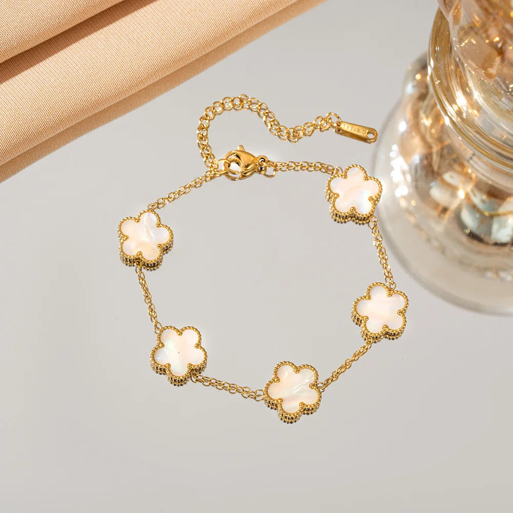 Gradient Color Adjustable Stainless Steel Bracelet for Women Classic Luxury Five Flower Design Fashionable Party Jewelry Gift