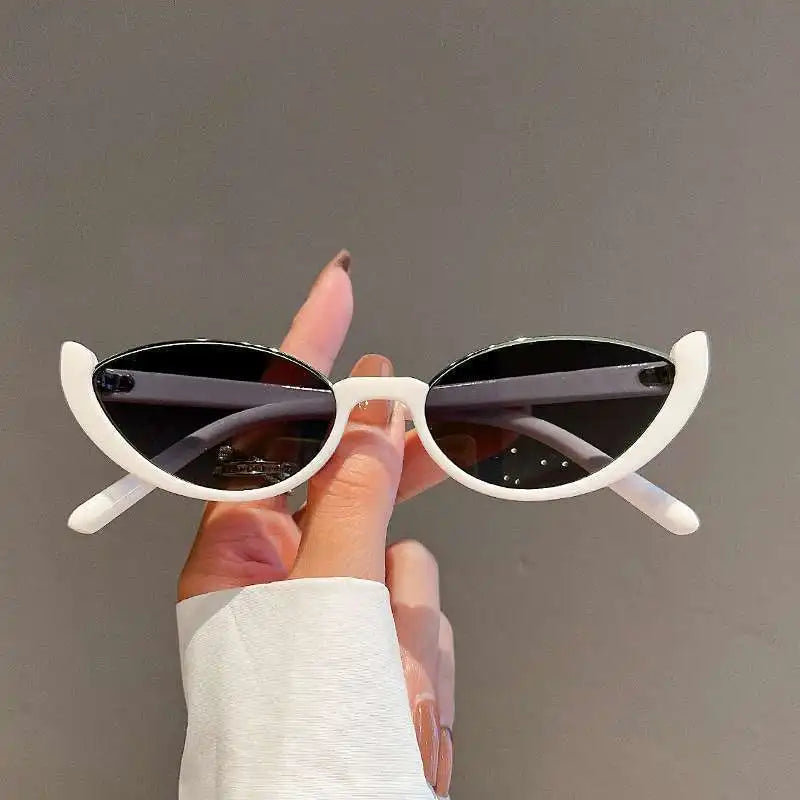 Vintage Small Cat Eye Sunglasses for Women, Trendy Half-Frame Fashion Shades