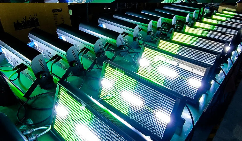 1/4PCS 200W 48+8Segmente Strobe LED 864RGB+96White LED Strobe Voice Control DMX Super Bright DJ Disco Wish Bar Party Stage Light