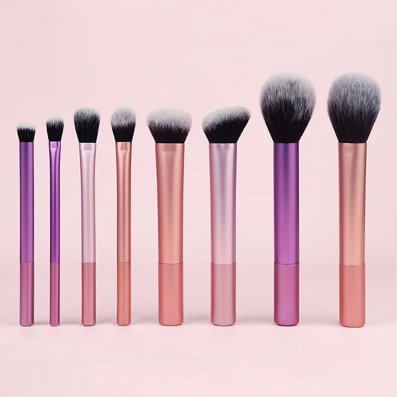 Makeup Brush Set, 8 Pieces, Soft Synthetic Brushes for Foundation, Blush and Eyeshadow